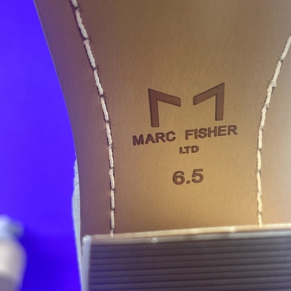 Marc Fisher Taupe Gray Suede Heeled Ankle Booties Women's Shoe Size 6.5-NEW - Picture 7 of 7